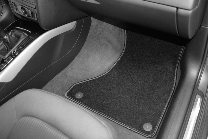 TAPIS DE SOL MOTOHOBBY VELOURS LP668 2 EL