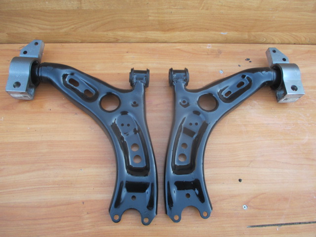 VW PASSAT B7 TIGUAN AUDI SEAT SKODA BRAS DE SUSPENSION GAUCHE AVANT AVANT 1K0407165C OK