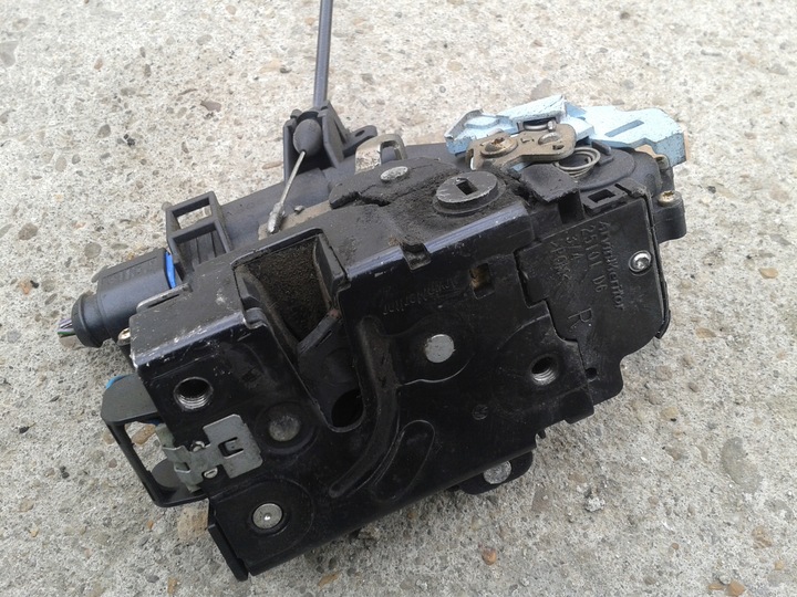 CERRADURA DERECHA TRASERO PARTE TRASERA SKODA OCTAVIA II 7L0839016 