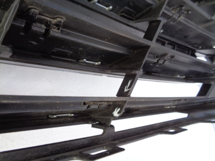 VW PASSAT B8 GTE 3G GRILLE CALANDRE 3G0853653B
