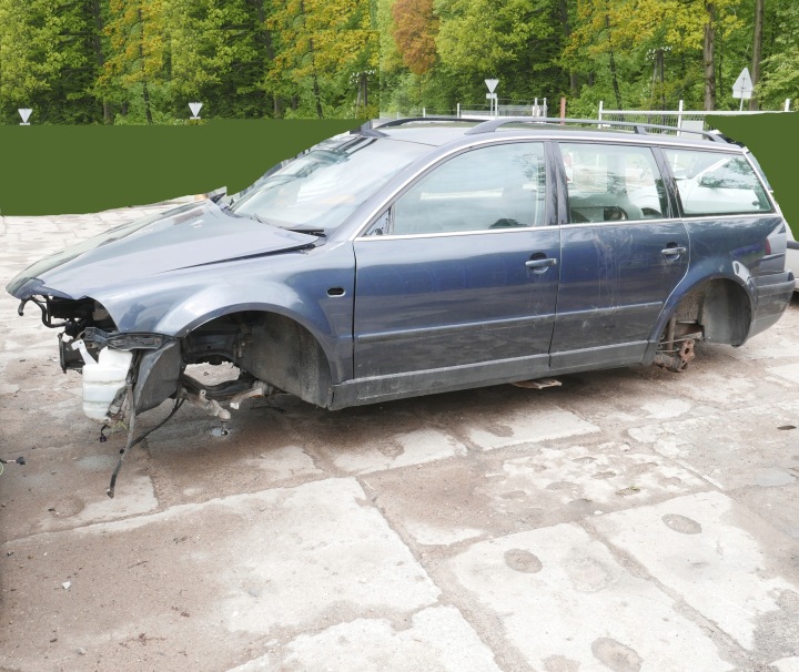 BOUCHON COUVERCLES DE COFFRE TROUSSE DE SECOURS VW PASSAT B5 RESTYLAGE UNIVERSEL