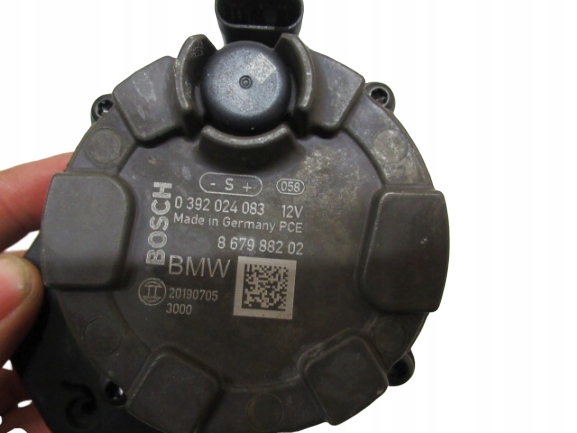 BMW F45 F60 I01 SUPPLÉMENTAIRE POMPE À EAU 8679882