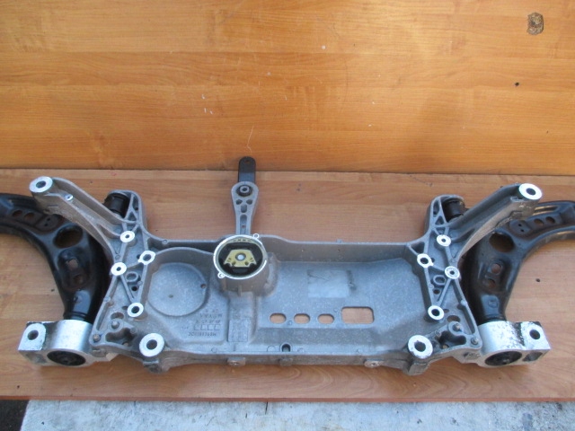 VW PASSAT B6 B7 SHARAN 7N TIGUAN AUDI Q3 POUTRE BERCEAU CHÂSSIS 7N0199369A LUX