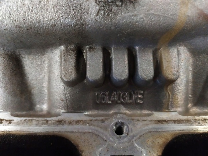 CULASSE MOTEUR 1.8TSI 2.0TSI AUDI VW CXB 06L403DE