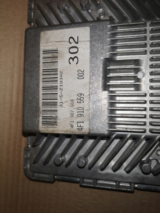 CONTRÔLEUR MOTEUR AUDI A6 S6 C6 4F 2006