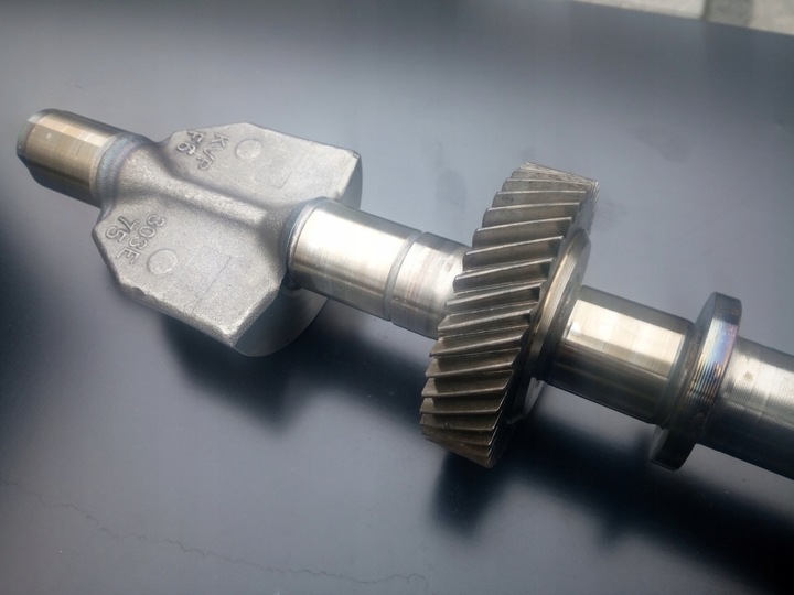 PUMP OILS SHAFT PASSAT B6 BKP BMP BMR 2.0 TDI 