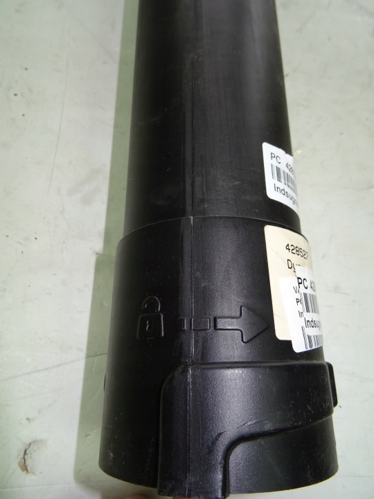 TUYAU ASPIRATION AIR PC 428527 TYM KUBOTA YANMAR