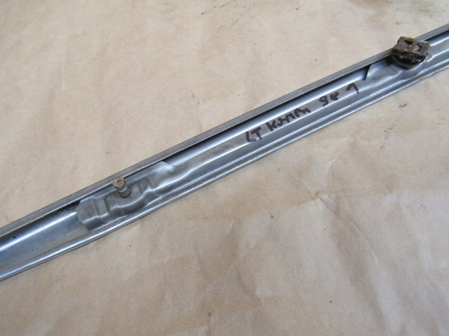 1 MERCEDES W210 96-99 UNIVERSEL CHROME GAUCHE MOULURE PARE-CHOCS ARRIÈRE ARRIÈRE