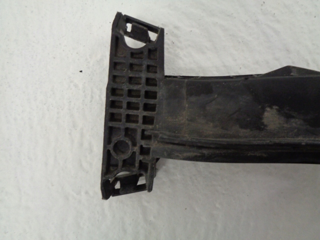 PEUGEOT 308 MOULURE DOUBLURE DE PASSAGE DE ROUE INFÉRIEUR 9680337880