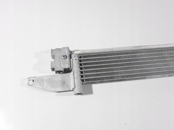 INFINITI Q50 2.2D 16R- RADIATEUR RADIATEUR HUILES