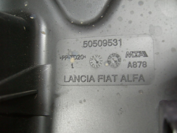 ALFA ROMEO MITO CHÂSSIS BOÎTE FUSIBLES