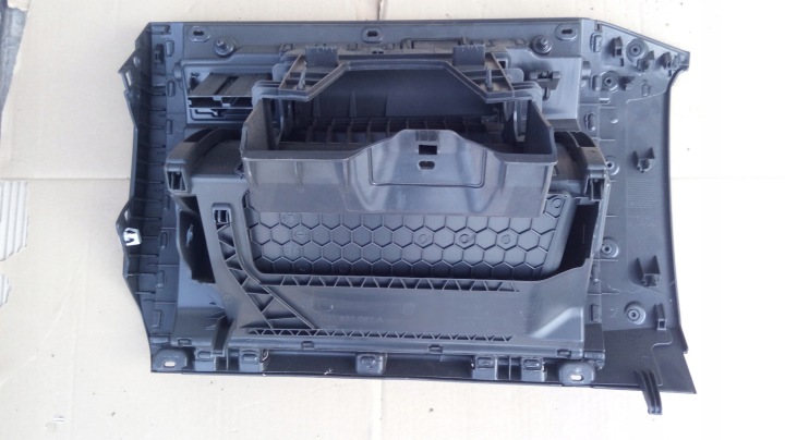 BOÎTE À GANTS 2G1857097A VW POLO 2G 2017-2018R