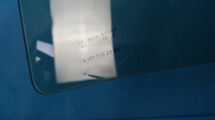 MERCEDES W177 A180 VITRE DE PORTIÈRE GAUCHE ARRIÈRE 2018R A1777352900