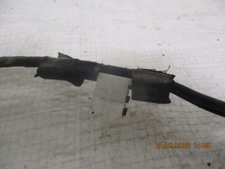 INTERFACE VW GOLF IV BORA 3B0035729B