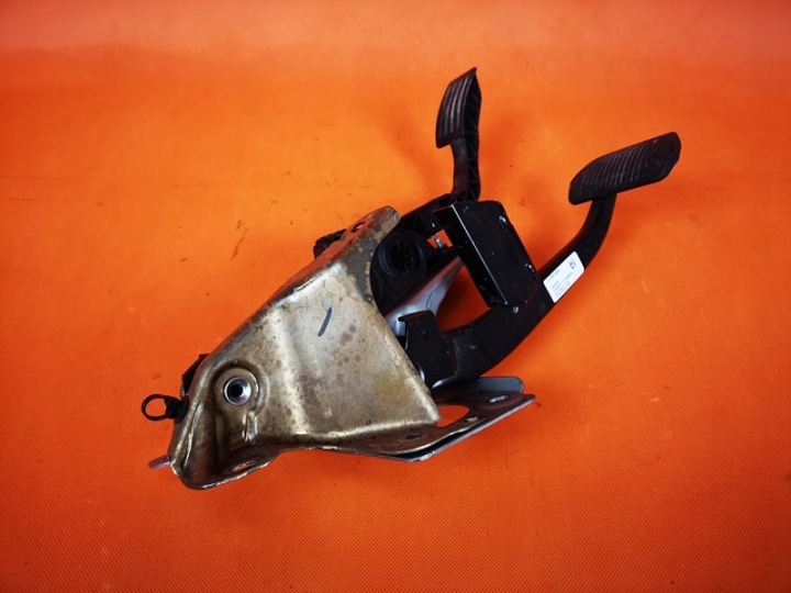 VOLVO V40 II PÉDALES FREIN GAZ AUTOMATE 31381469 31280598