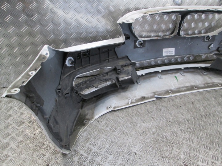 BMW 6 F06 F12 F13 PARE-CHOCS AVANT DIVERS
