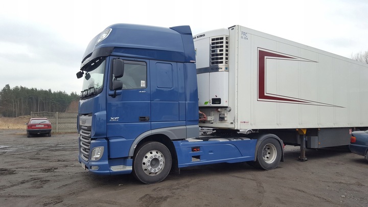 DAF XF 106 EUROPA 6 CONSTRUCCIÓN SPOILERS ENTRE EJES 