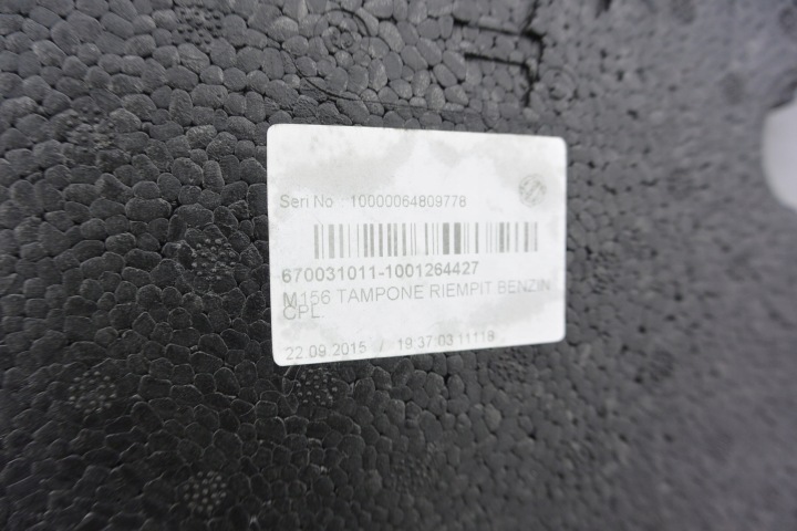 MASERATI QUATTROPORTE VI INSERT NICHE COUVERCLES DE COFFRE