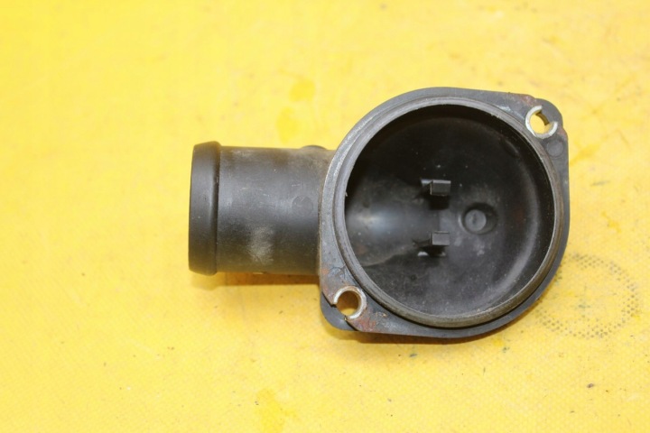 CHÂSSIS THERMOSTAT VW CRAFTER 2.5 TDI 076121121C