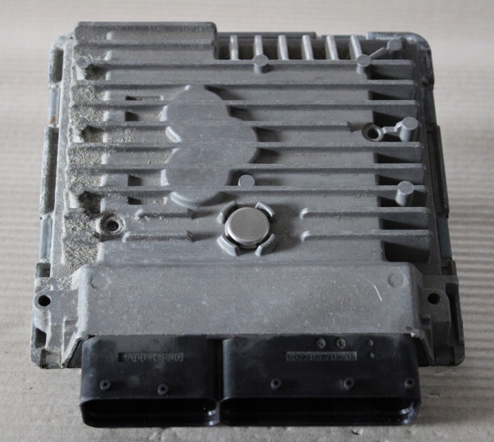 VW ORDINATEUR MOTEUR 03L906023MQ 5WP42696AA
