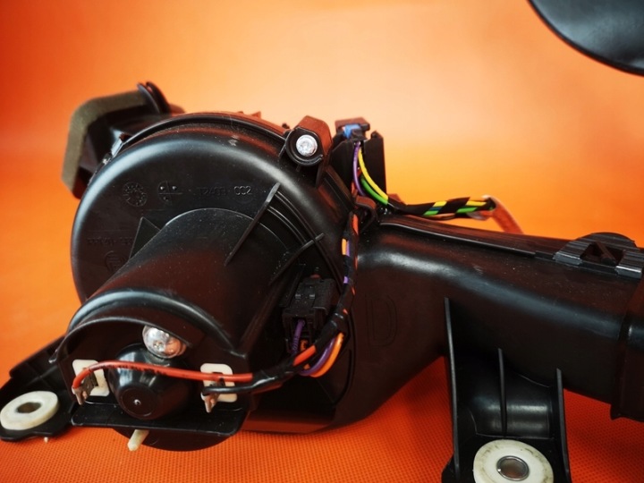 PEUGEOT 5008 VENTILATEUR VENTILATEUR RÉCHAUFFEURS GAUCHE DROIT