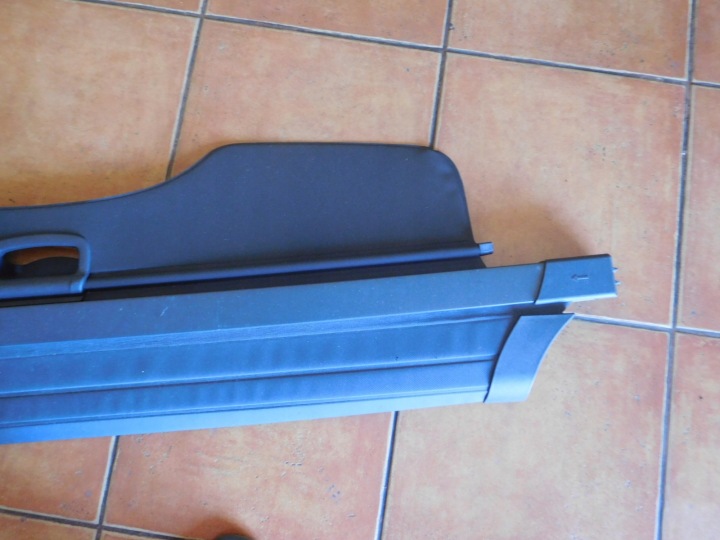 STORE COUVERCLES DE COFFRE FOCUS MK II UNIVERSEL 08R. 4M51N55066