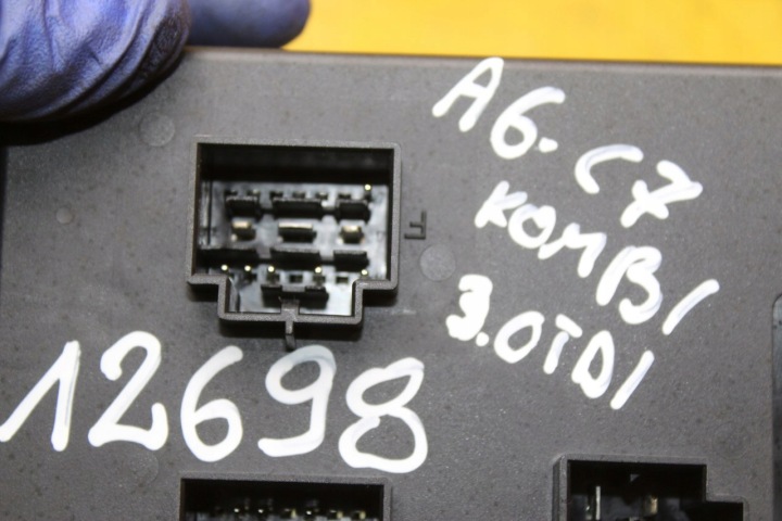 MODULE CONTRÔLEUR CONFORT BORDNETZ AUDI A6 C7 4H0907063BF 20012002