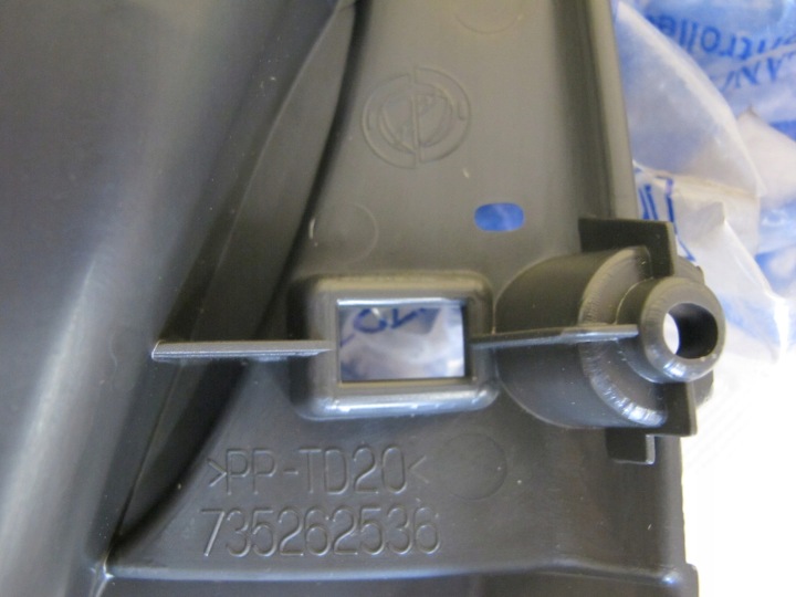 PLASTIQUE REVÊTEMENT PORTES DROIT AVANT FIAT PUNTO