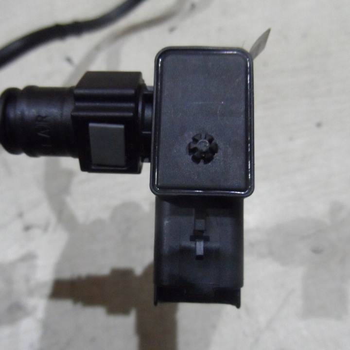 CAPTEUR SERVOS TUYAU RIFTER BERLINGO IV COMBO E 19R