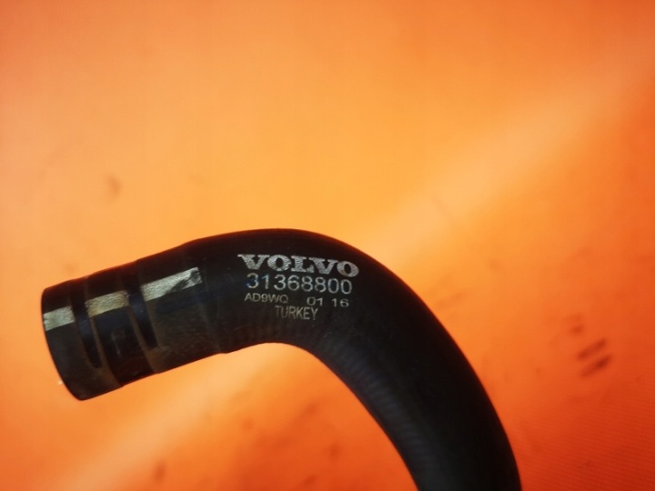 VOLVO V40 D2 2016 CHÂSSIS THERMOSTAT TUYAU 31293767