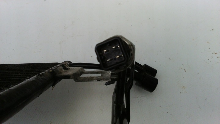 VW PASSAT B5 RADIATEUR CLIMATISATION 3B0260401