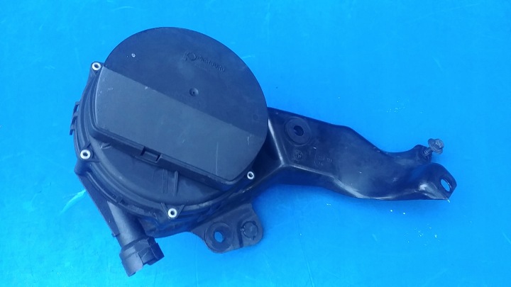 POMPE CIRCULATION AIR SECONDAIRE BMW M3 E46 LIFT