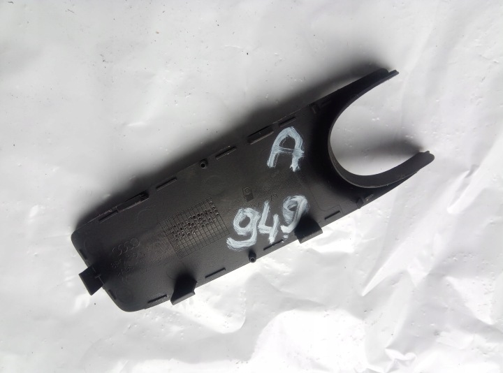 CALANDRE PROTECTION POIGNÉE 8P0863276 AUDI A3