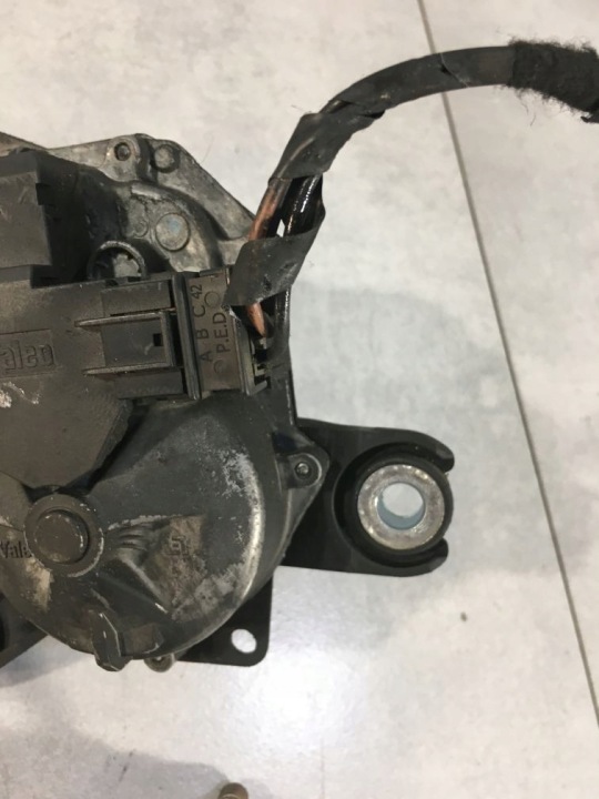 PETIT MOTEUR ESSUIE-GLACES ARRIÈRE COMBO C 1.3 CDTI 9225634