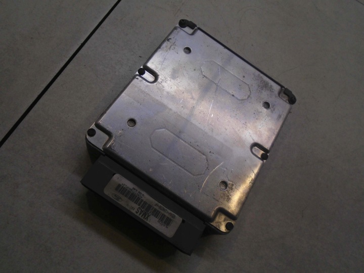 CONTRÔLEUR ORDINATEUR GALAXY 2.0 16V 95VW12A650HF