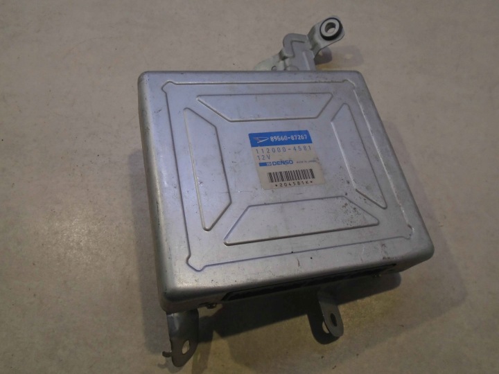 ORDINATEUR CONTRÔLEUR DAIHATSHU CUORE IV 8956087267