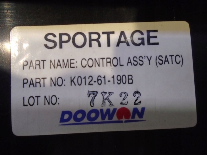 PANNEAU CONDUIT D'AIR AVEC AC KIA SPORTAGE I K01261190B