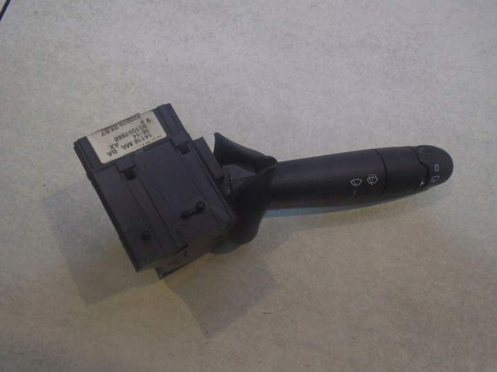 COMMUTATEUR ESSUIE-GLACES LOGAN 1.5 DCI 8200792587