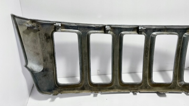 57010708 CALANDRE PARE-CHOCS JEEP GRAND CHEROKEE