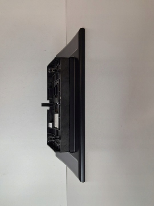 MONITEUR ÉCRAN LAND ROVER M8E2-19C279-CG
