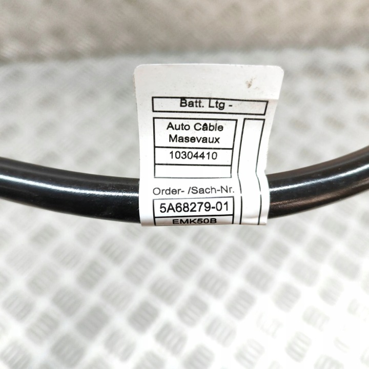 BMW I4 2023 MOINS SERRE-CÂBLE FIL BATTERIE