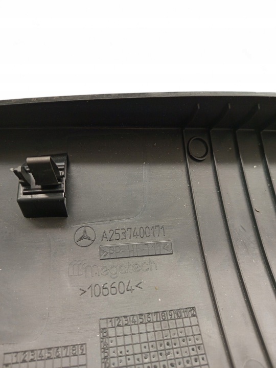 MERCEDES-BENZ GLC X253 C253 A2537400171 COLLECTEUR GARNITURE LATÉRALE COUVERCLES DE COFFRE