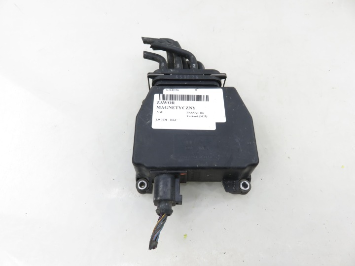 SOUPAPE MAGNÉTIQUE VW PASSAT B6 3C0906625 1.9 TDI BKC