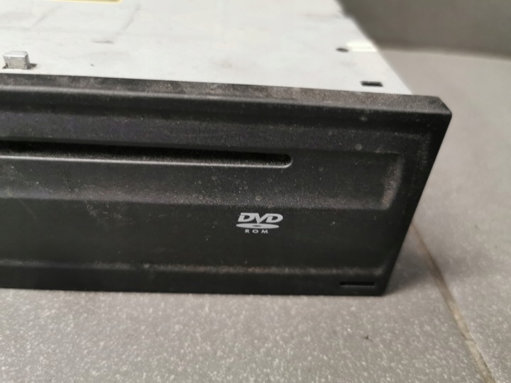 LECTEUR DE CARTE NAVIGATION AUDI A8 D3 4E0919887C 4E0910887L