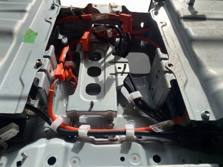 LEXUS NX BATTERIE VERS VOITURES ÉLECTRIQUE HYBRYDOWEGO