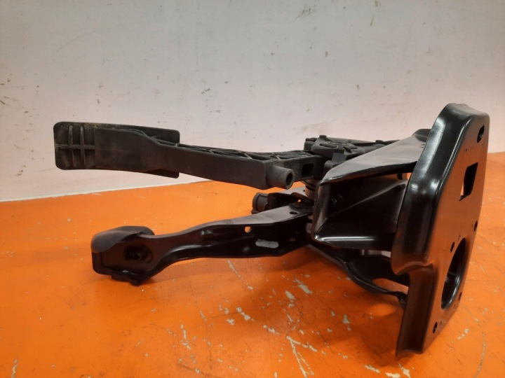 VOLKSWAGEN POLO IV 4 05-09 LIFT PÉDALES GAZ FREIN 6Q1721058