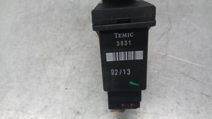 PETIT MOTEUR GAUCHE AVANT SKODA FABIA I 6Y 99-04R 1.9SDI 6Q1959801