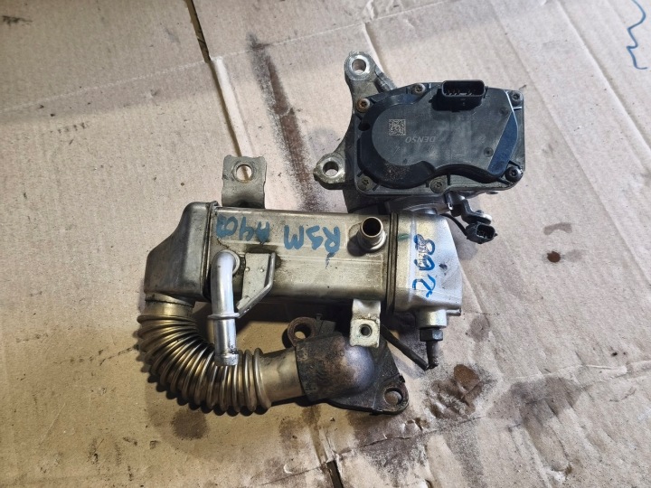 TRAFIC VIVARO 1.6 DCI RADIATEUR GAZ D'ÉCHAPPEMENT EGR 147350678R 147102408R