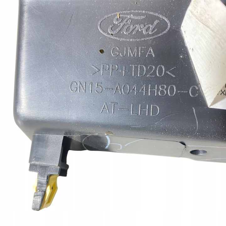 PRISE USB FORD ECOSPORT GN15A044H80C
