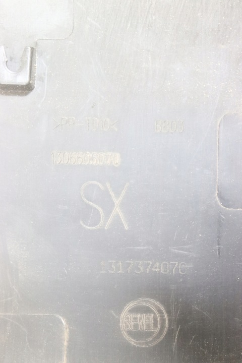 FIAT DUCATO JUMPER MOULURE LATÉRALE GAUCHE 1317374070 KP-424